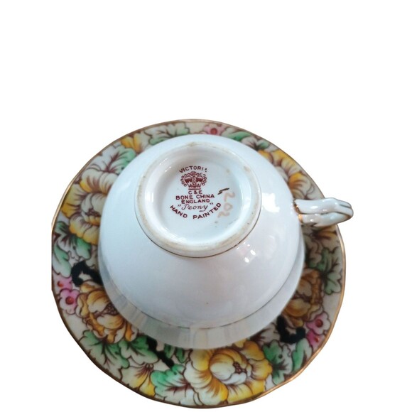 Victoria C&E Peony Tea Cup & Saucer Bone China England - Picture 5 of 6